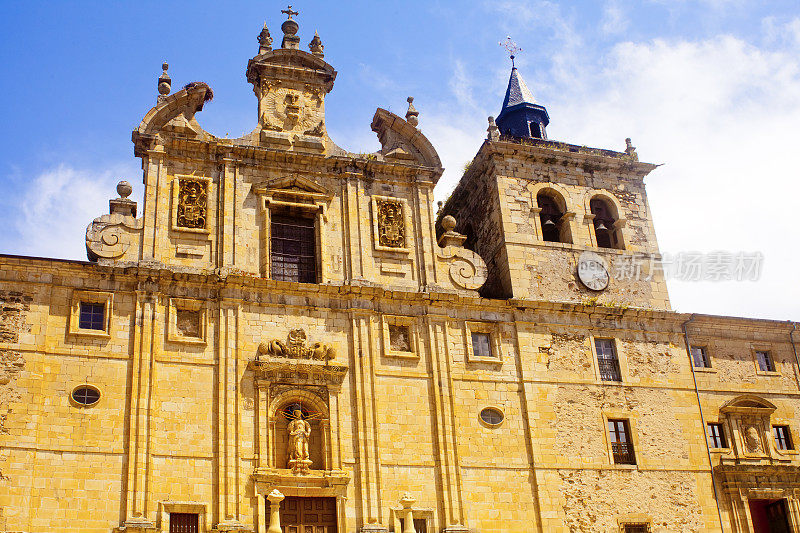 圣Nicolás修道院教堂，Villafranca del Bierzo, León，西班牙